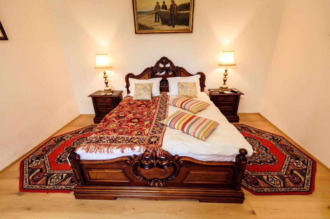 Pensiunea Iris Resort *