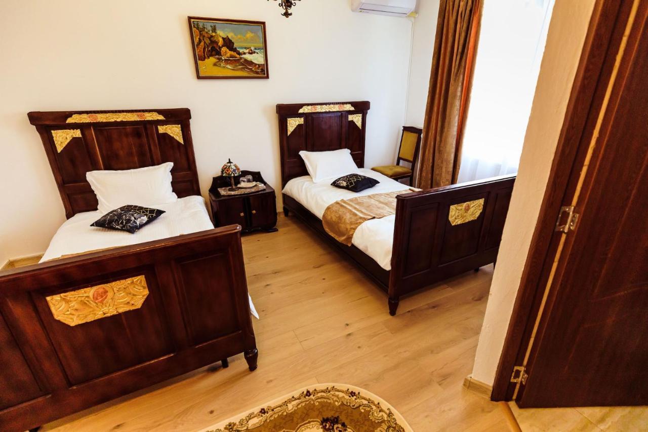 Pensiunea Iris Resort *