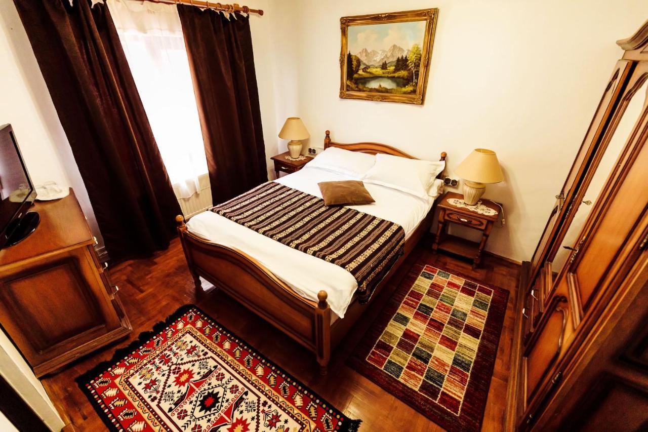 Pensiunea Iris Resort *