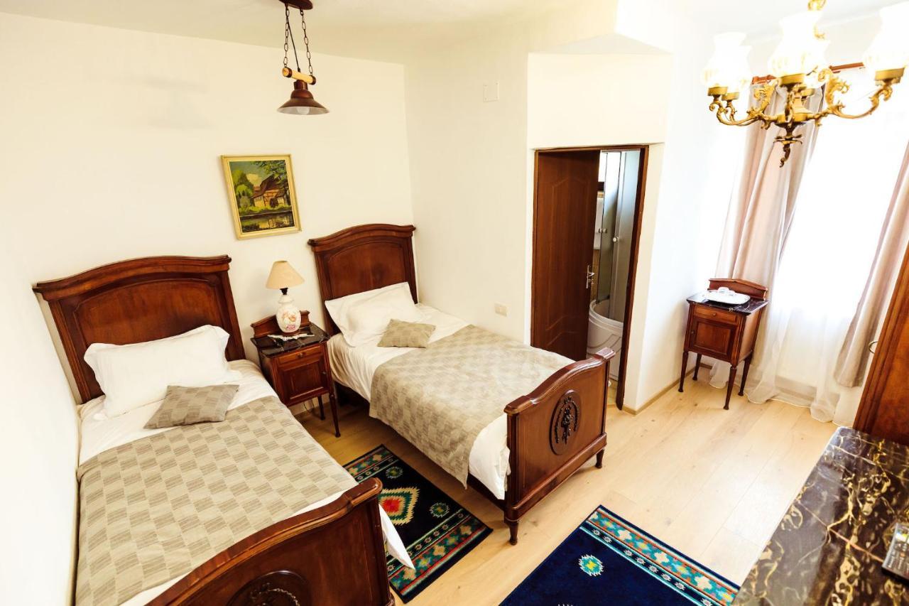 Pensiunea Iris Resort